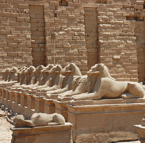 Private Transport from Hurghada to Luxor – Travel Safely & Comfortably with Farida Egypt Tours
